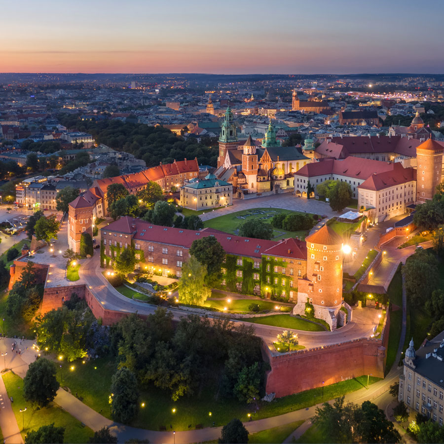 Castillo de Wawel en Cracovia, Polonia. En 2026, viaja a Europa del Este con Viajes Comfama