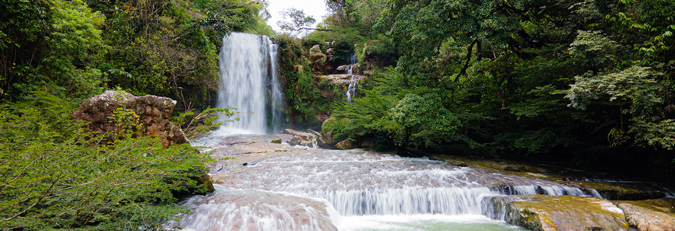 Río Güejar con Viajes Comfama