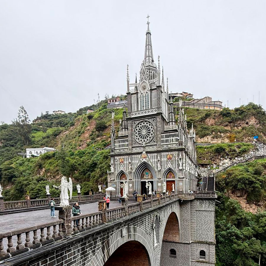 Santuario de Las Lajas en Ipiales, Nariño.