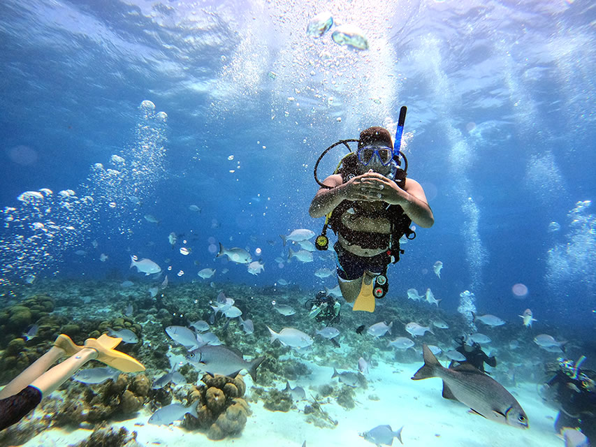 Buceo con proposito en San Andrés